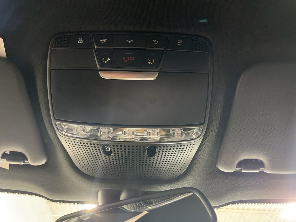 2018 Mercedes-Benz GLC GLC 300 AWD Fond du Lac WI 2018 Mercedes-Benz GLC GLC 300 AWD Fond du Lac WI