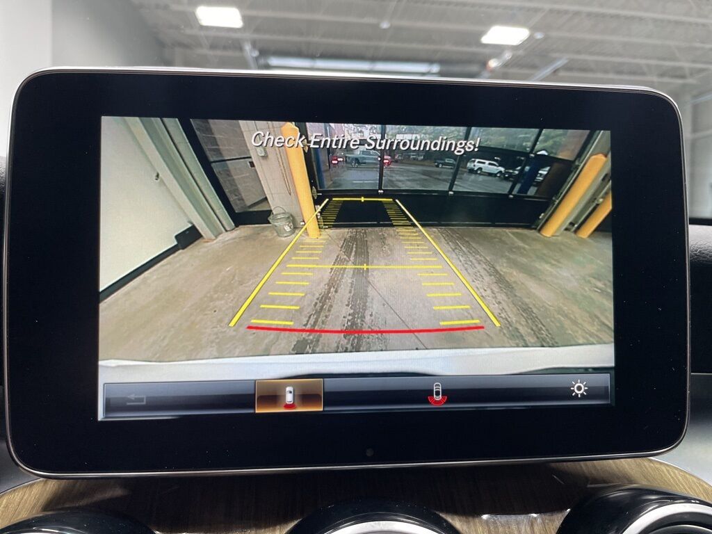 2018 Mercedes-Benz GLC GLC 300 AWD Fond du Lac WI 2018 Mercedes-Benz GLC GLC 300 AWD Fond du Lac WI