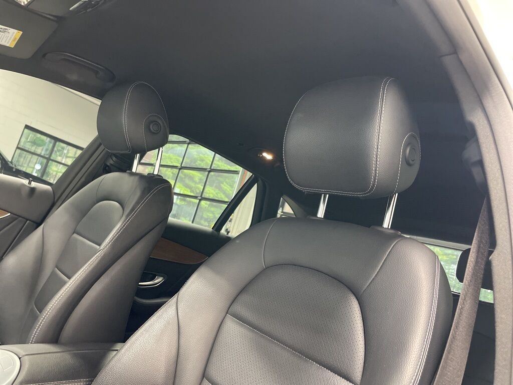 2018 Mercedes-Benz GLC GLC 300 AWD Fond du Lac WI 2018 Mercedes-Benz GLC GLC 300 AWD Fond du Lac WI