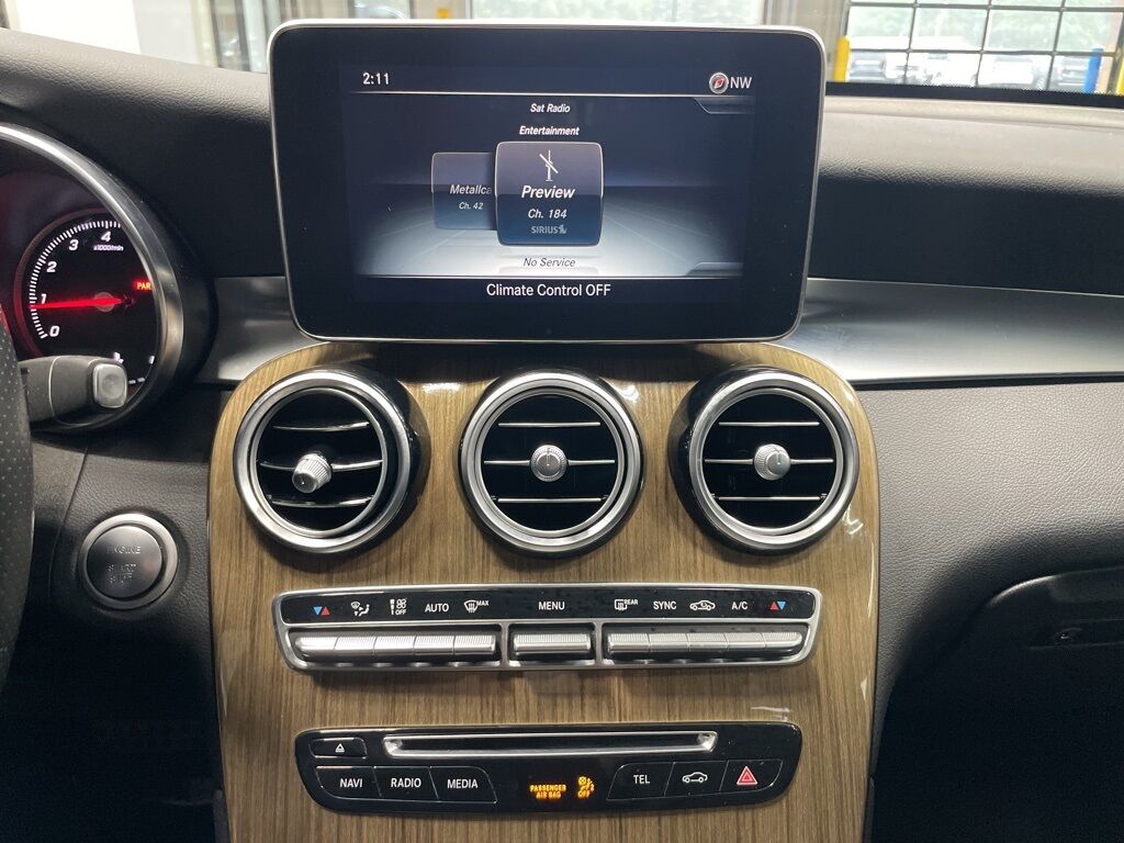 2018 Mercedes-Benz GLC GLC 300 AWD Fond du Lac WI 2018 Mercedes-Benz GLC GLC 300 AWD Fond du Lac WI