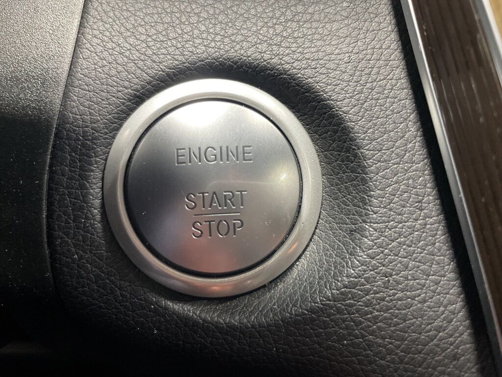 2018 Mercedes-Benz GLC GLC 300 AWD Fond du Lac WI 2018 Mercedes-Benz GLC GLC 300 AWD Fond du Lac WI