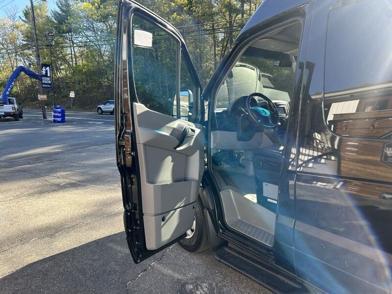 2018 Mercedes-Benz Sprinter Passenger Van Whitinsville MA 2018 Mercedes-Benz Sprinter Passenger Van Whitinsville MA