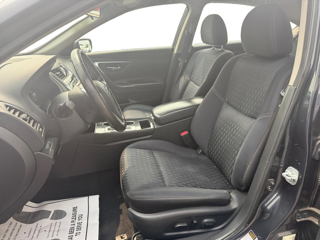 2018 NISSAN ALTIMA 2.5; 2.5 S; 2 2.5 SV Kansas City MO 2018 NISSAN ALTIMA 2.5; 2.5 S; 2 2.5 SV Kansas City MO