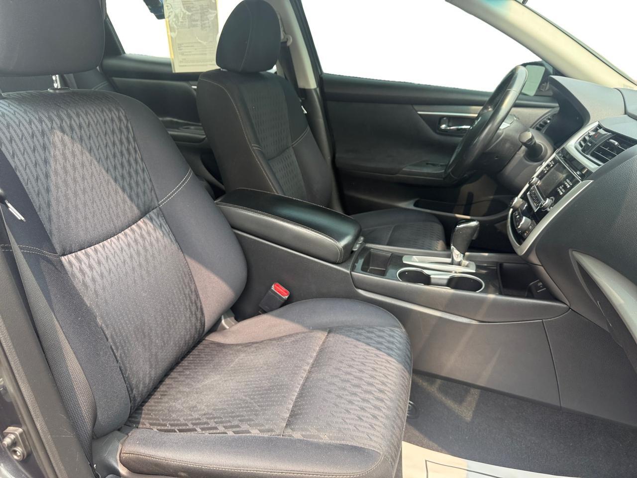 2018 NISSAN ALTIMA 2.5; 2.5 S; 2 2.5 SV Kansas City MO 2018 NISSAN ALTIMA 2.5; 2.5 S; 2 2.5 SV Kansas City MO