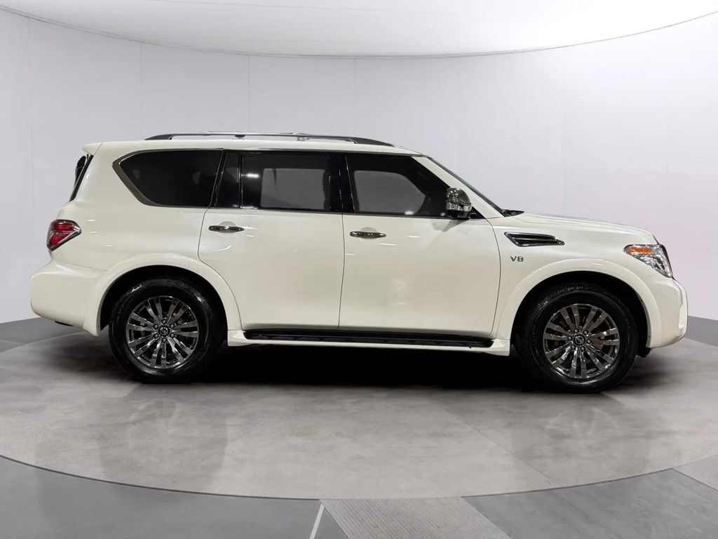 2018 Nissan Armada Platinum w/Platinum Reserve Pkg