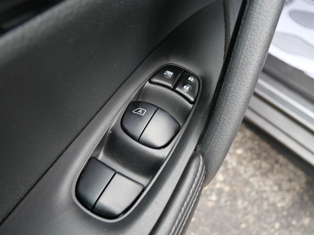 2018 Nissan Rogue S Mt Pleasant MI