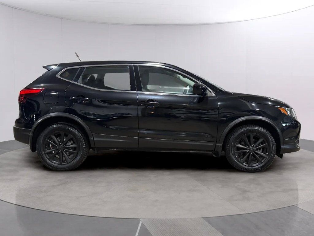2018 Nissan Rogue Sport S