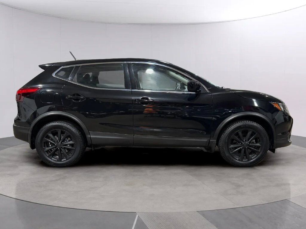 2018 Nissan Rogue Sport S