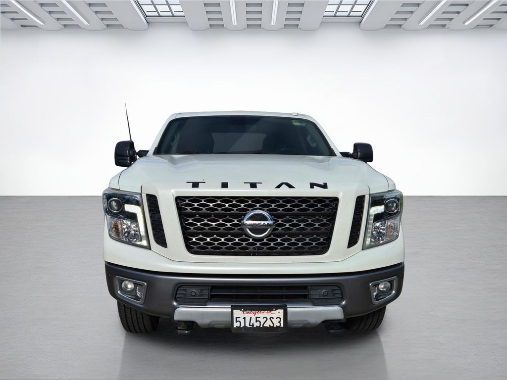 2018 Nissan Titan XD PRO-4X 2018 Nissan Titan XD PRO-4X