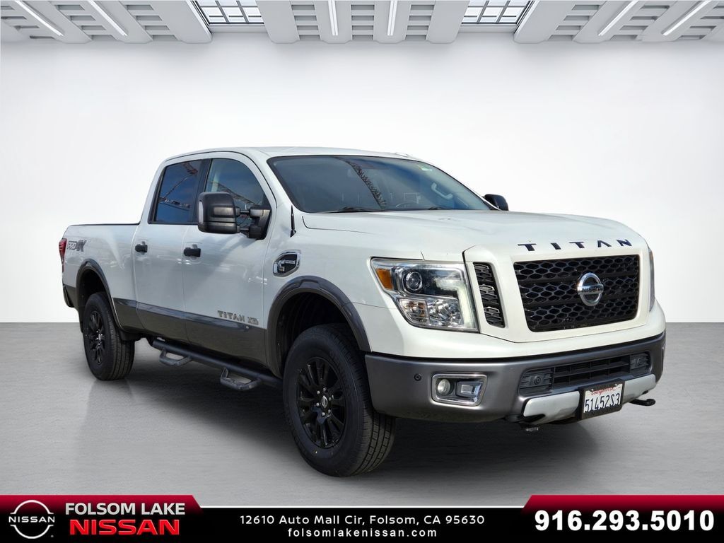 2018 Nissan Titan XD PRO-4X 2018 Nissan Titan XD PRO-4X