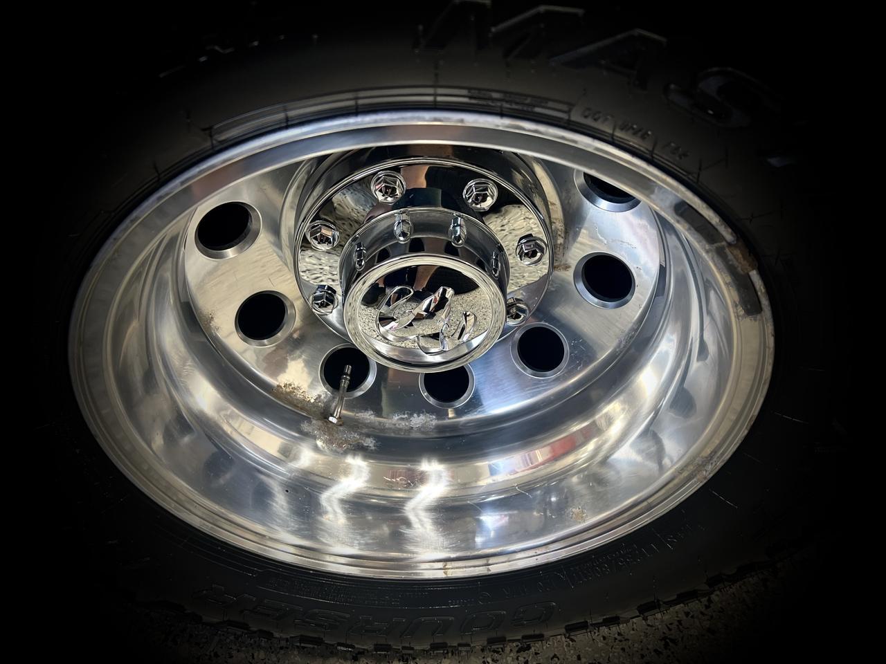 RAM3500 CREW CAB 4X413