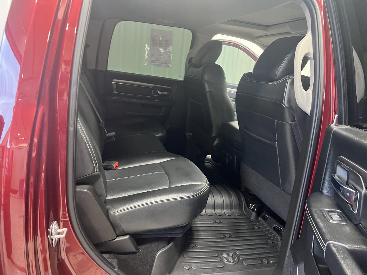 RAM3500 CREW CAB 4X428