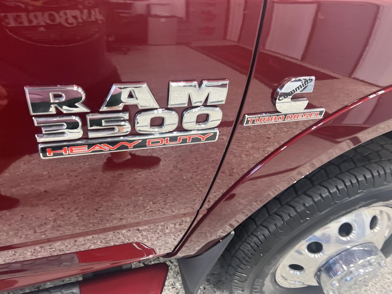 RAM3500 CREW CAB 4X416