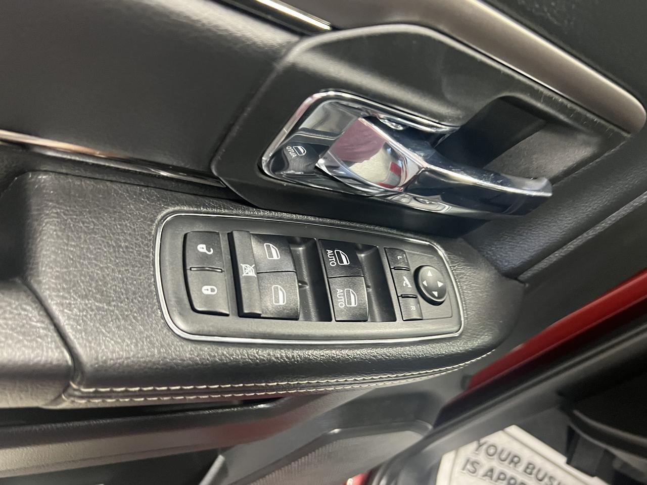 RAM3500 CREW CAB 4X422