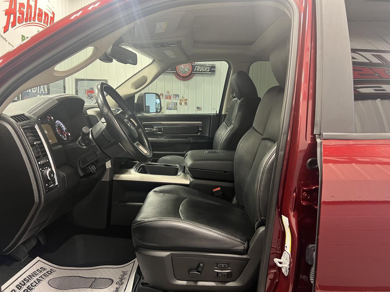 RAM3500 CREW CAB 4X424