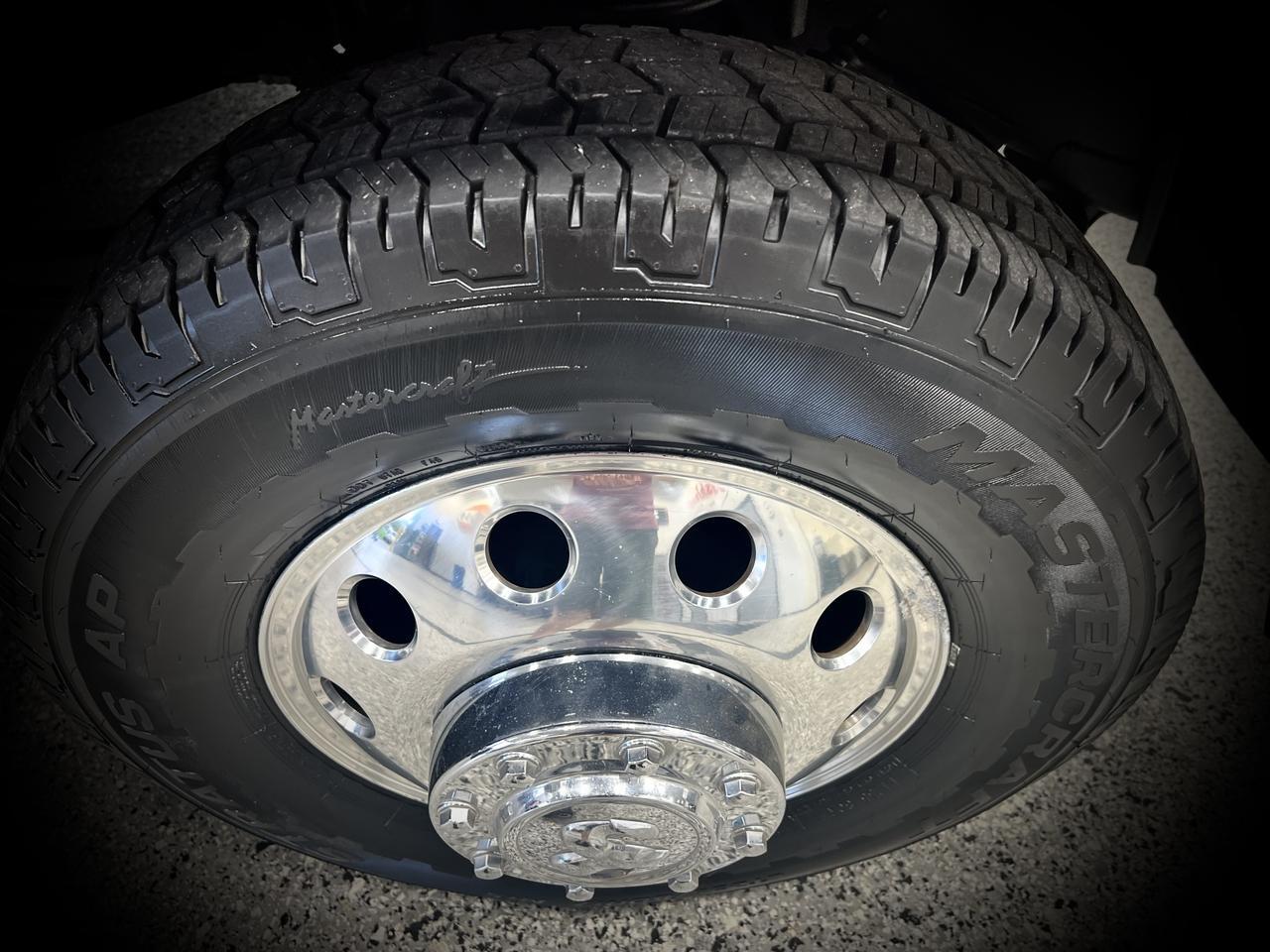 RAM3500 CREW CAB 4X417