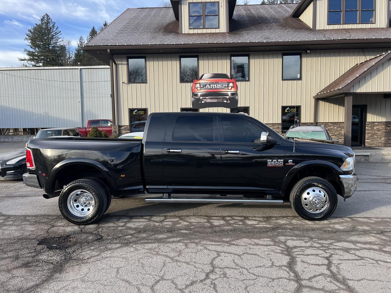 RAM3500 MEGA CAB 4X437