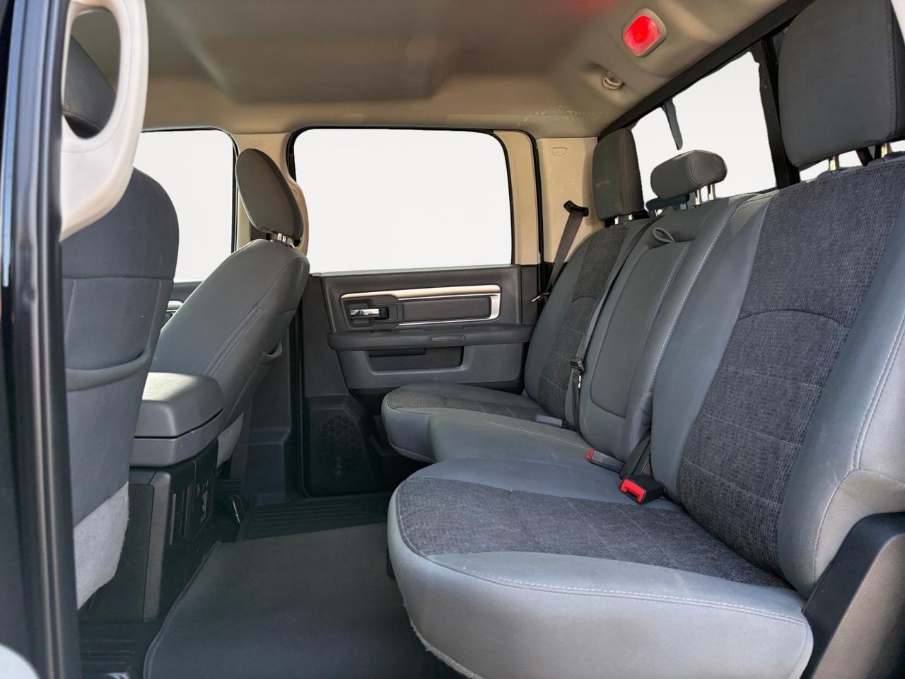 2018 Ram 2500 Big Horn, TOW PACKAGE, FENDER FLARES, RUNNING BOARDS, BACKUP CAMERA, PARKING SENSORS, HEATED SEATS, REMOTE START, LOW MILEAGE, BIG RIDE FOR THE BIG HORN! Virginia Beach VA 2018 Ram 2500 Big Horn, TOW PACKAGE, FENDER FLARES, RUNNING BOARDS, BACKUP CAMERA, PARKING SENSORS, HEATED SEATS, REMOTE START, LOW MILEAGE, BIG RIDE FOR THE BIG HORN! Virginia Beach VA