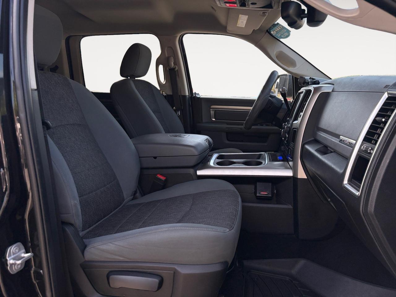 2018 Ram 2500 Big Horn, TOW PACKAGE, FENDER FLARES, RUNNING BOARDS, BACKUP CAMERA, PARKING SENSORS, HEATED SEATS, REMOTE START, LOW MILEAGE, BIG RIDE FOR THE BIG HORN! Virginia Beach VA 2018 Ram 2500 Big Horn, TOW PACKAGE, FENDER FLARES, RUNNING BOARDS, BACKUP CAMERA, PARKING SENSORS, HEATED SEATS, REMOTE START, LOW MILEAGE, BIG RIDE FOR THE BIG HORN! Virginia Beach VA