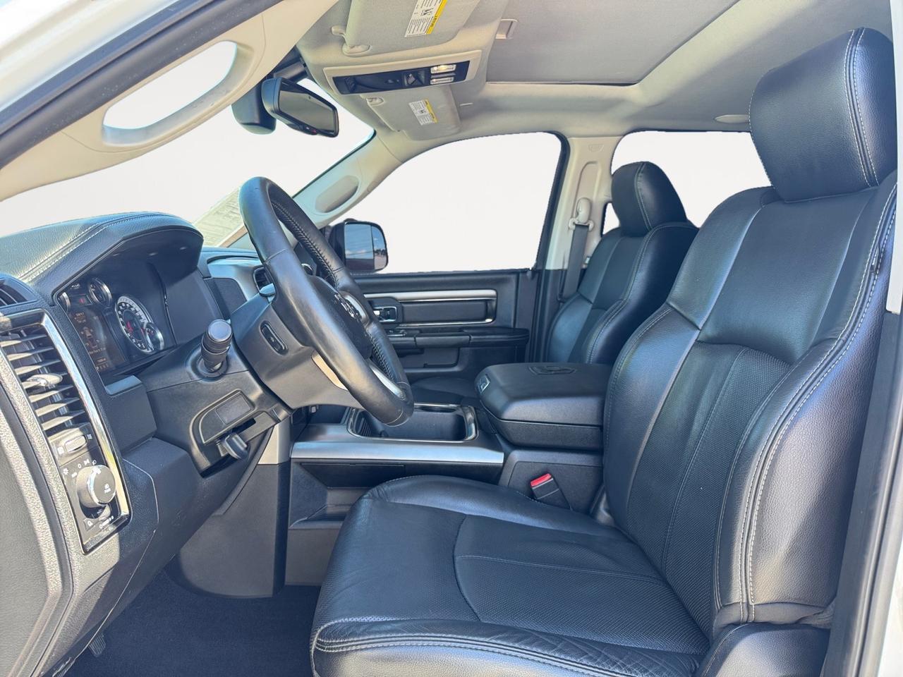 2018 Ram 2500 LARAMIE, 4X4, LIFTED, SUNROOF, ALPINE SPEAKERS, HEATED & AC SEATS, REMOTE START, KEYLESS ENTRY, HEATED STEERING WHEEL, THIS TRUCK IS LOADED AND READY TO ROLL- COME SEE IT BEFORE ITS GONE!!! 2018 Ram 2500 LARAMIE, 4X4, LIFTED, SUNROOF, ALPINE SPEAKERS, HEATED & AC SEATS, REMOTE START, KEYLESS ENTRY, HEATED STEERING WHEEL, THIS TRUCK IS LOADED AND READY TO ROLL- COME SEE IT BEFORE ITS GONE!!!