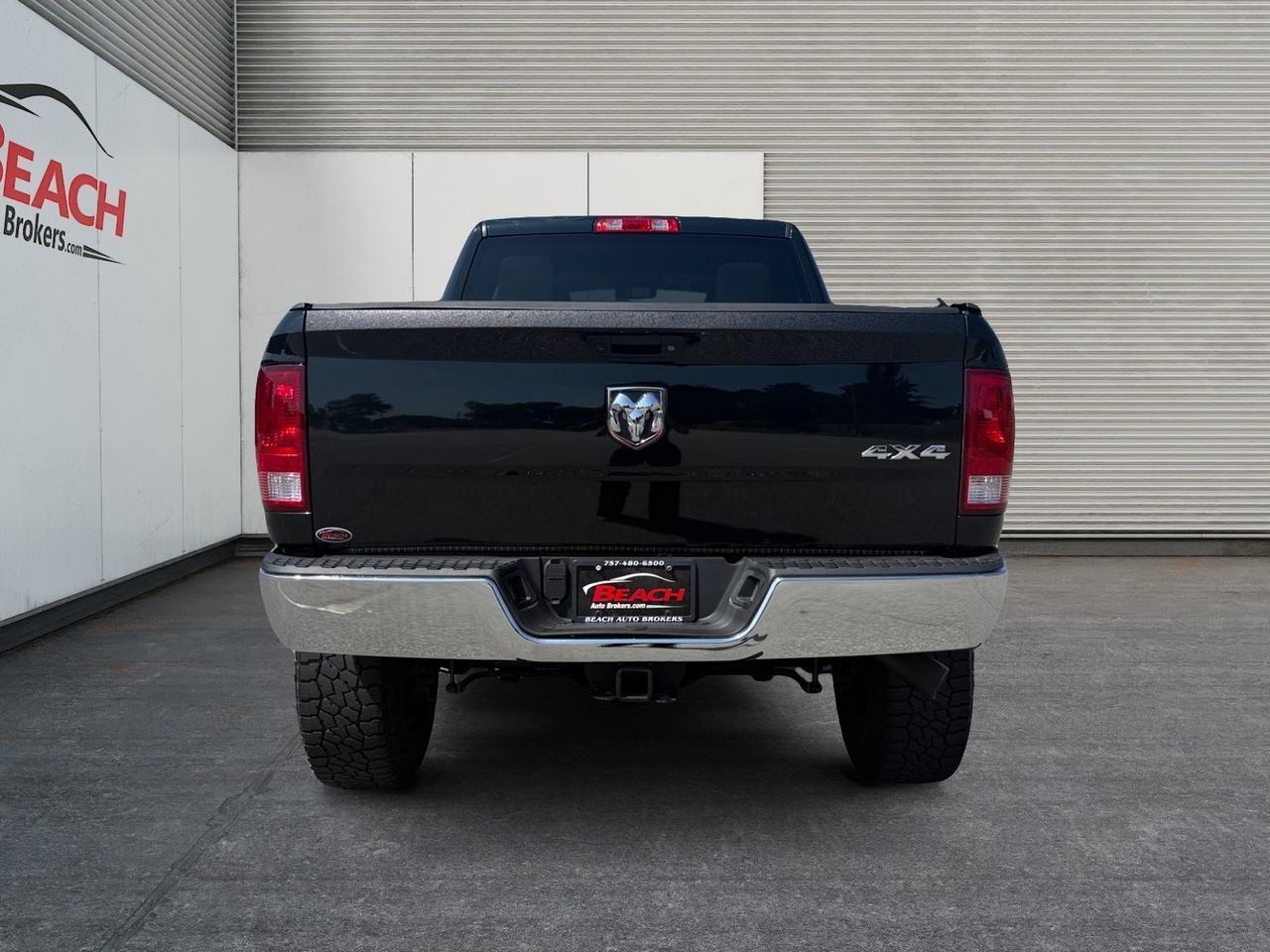 2018 Ram 2500 Tradesman, TONNEAU COVER, BACKUP CAMERA, POWER/HEATED MIRRORS, BED LINER, TOW PACKAGE, AFTER MARKET RADIO, MOTO METAL WHEELS, REMOTE KEYLESS ENTRY, BLUETOOTH, ALL WEATHER FLOOR MATS, ONLY 1 OWNER! Norfolk VA 2018 Ram 2500 Tradesman, TONNEAU COVER, BACKUP CAMERA, POWER/HEATED MIRRORS, BED LINER, TOW PACKAGE, AFTER MARKET RADIO, MOTO METAL WHEELS, REMOTE KEYLESS ENTRY, BLUETOOTH, ALL WEATHER FLOOR MATS, ONLY 1 OWNER! Norfolk VA