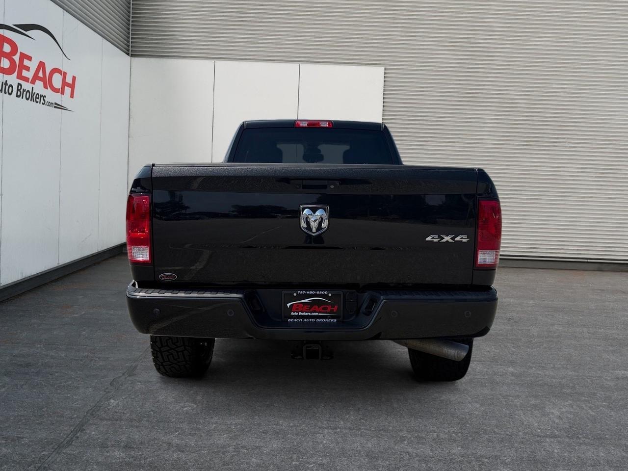 2018 Ram 3500 Tradesman, TOW PACKAGE, BED LINER, BLUETOOTH, TOW HOOKS, RUNNING BOARDS, REMOTE KEYLESS ENTRY, POWER MIRRORS, BACKUP CAMERA, CLEAN CARFAX, ONLY 1 OWNER, LOW MILES! Norfolk VA 2018 Ram 3500 Tradesman, TOW PACKAGE, BED LINER, BLUETOOTH, TOW HOOKS, RUNNING BOARDS, REMOTE KEYLESS ENTRY, POWER MIRRORS, BACKUP CAMERA, CLEAN CARFAX, ONLY 1 OWNER, LOW MILES! Norfolk VA