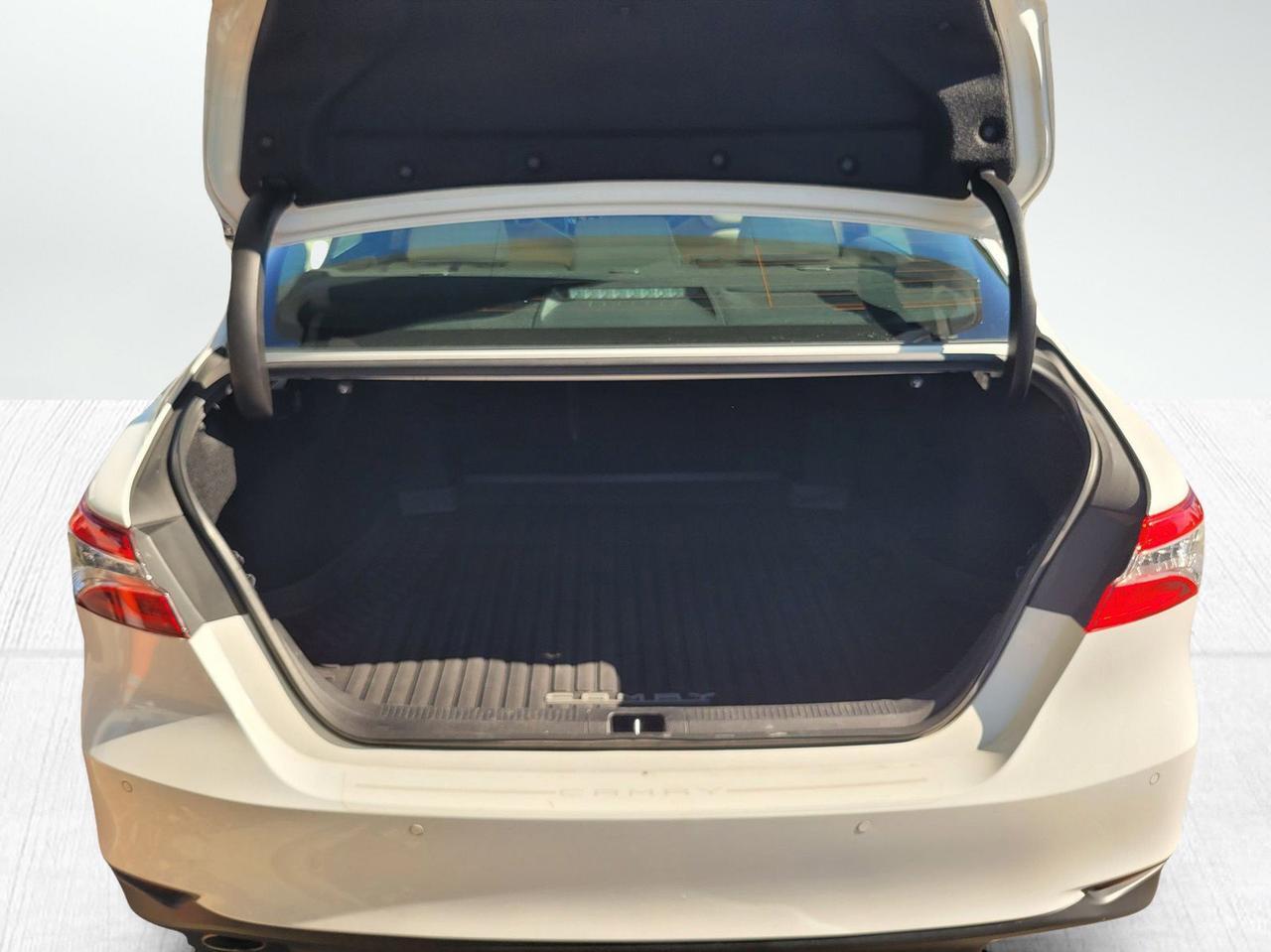 2018 TOYOTA CAMRY XLE Roseville CA