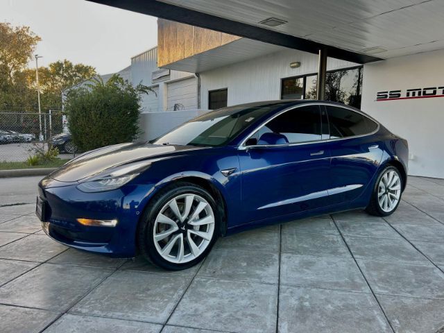 2018 Tesla Model 3 Base's photo