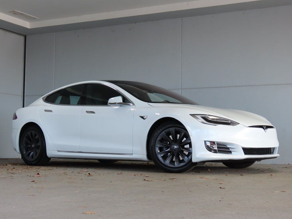 2018 Tesla Model S 75D Merriam KS 2018 Tesla Model S 75D Merriam KS