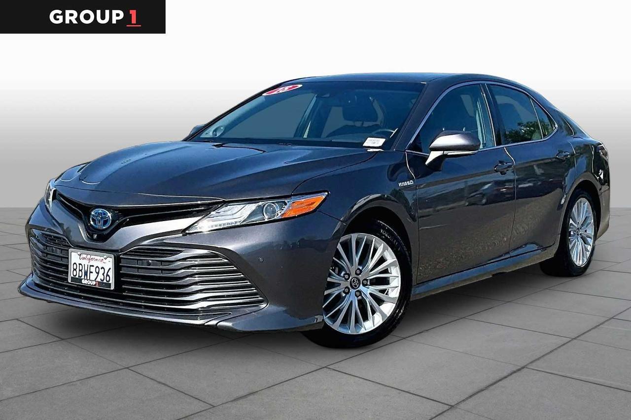2018 Toyota Camry Hybrid XLE 2018 Toyota Camry Hybrid XLE