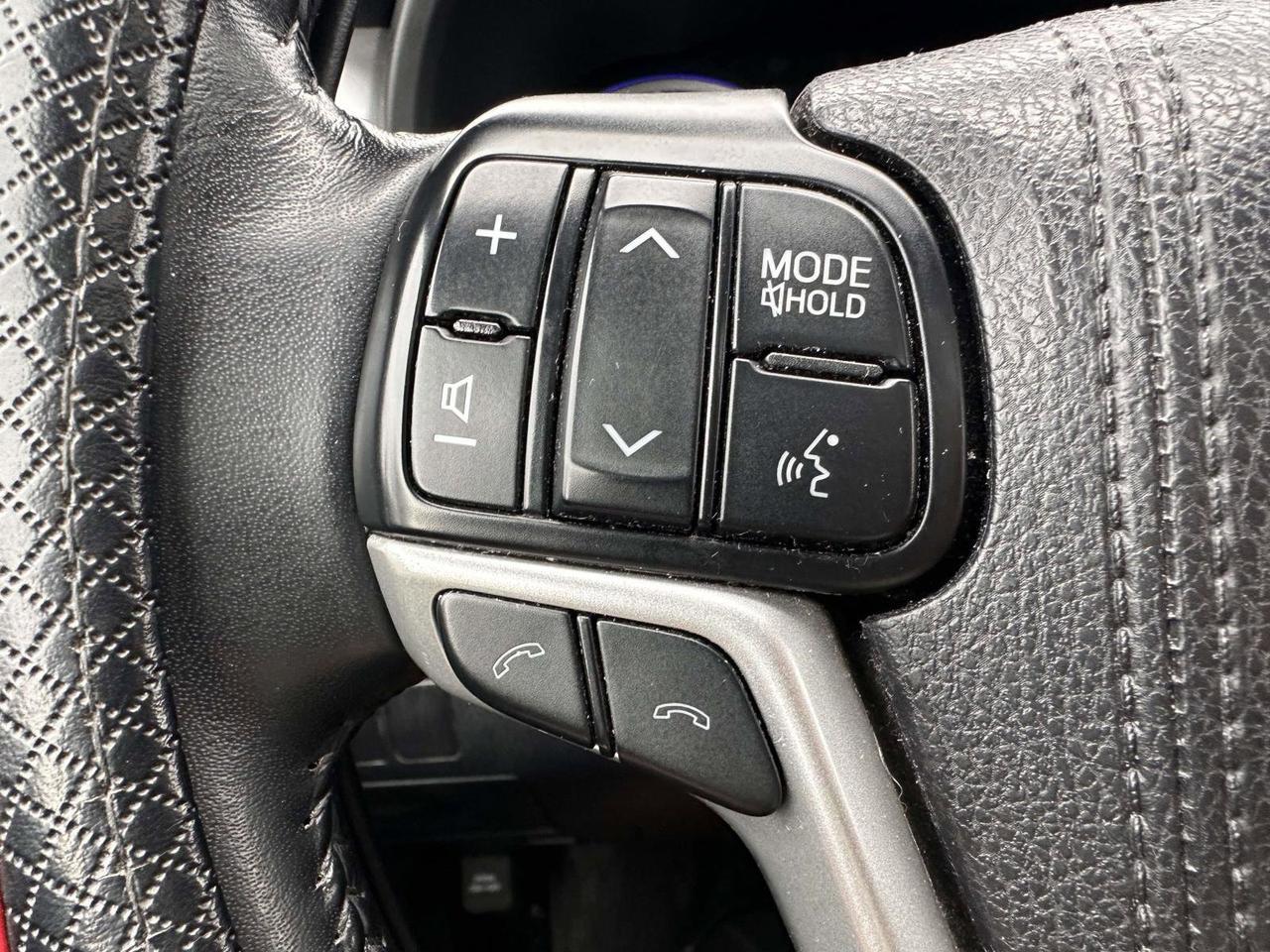 2018 Toyota Highlander SE Clifton Park NY