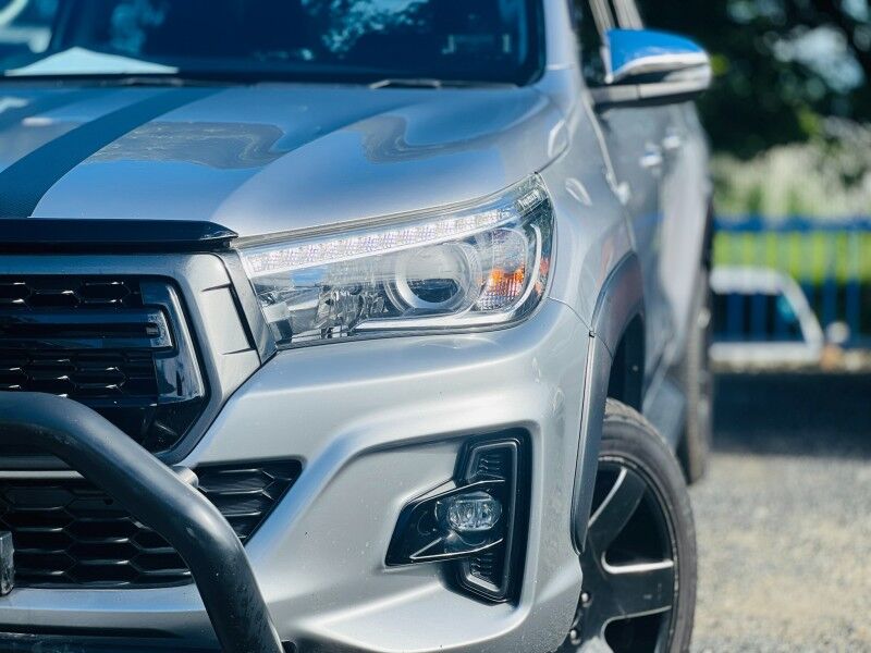 2018 Toyota Hilux SR5 (2.8L Diesel) Vaitele 2018 Toyota Hilux SR5 (2.8L Diesel) Vaitele