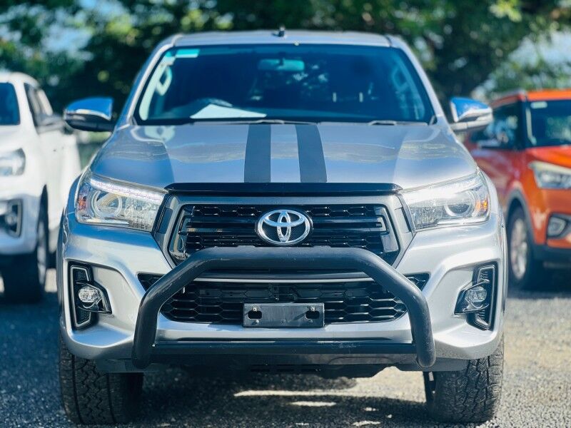 2018 Toyota Hilux SR5 (2.8L Diesel) Vaitele 2018 Toyota Hilux SR5 (2.8L Diesel) Vaitele