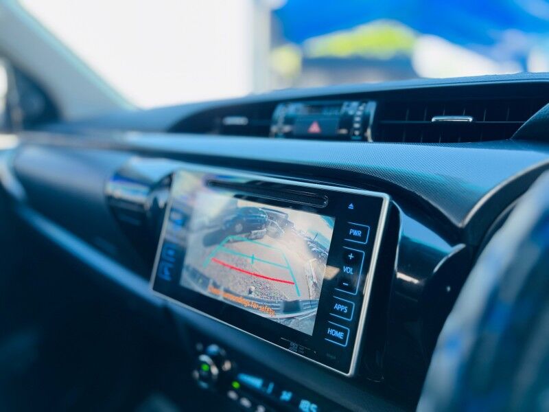 2018 Toyota Hilux SR5 (2.8L Diesel) Vaitele 2018 Toyota Hilux SR5 (2.8L Diesel) Vaitele