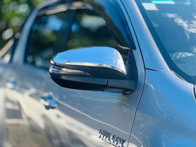 2018 Toyota Hilux SR5 (2.8L Diesel) Vaitele 2018 Toyota Hilux SR5 (2.8L Diesel) Vaitele