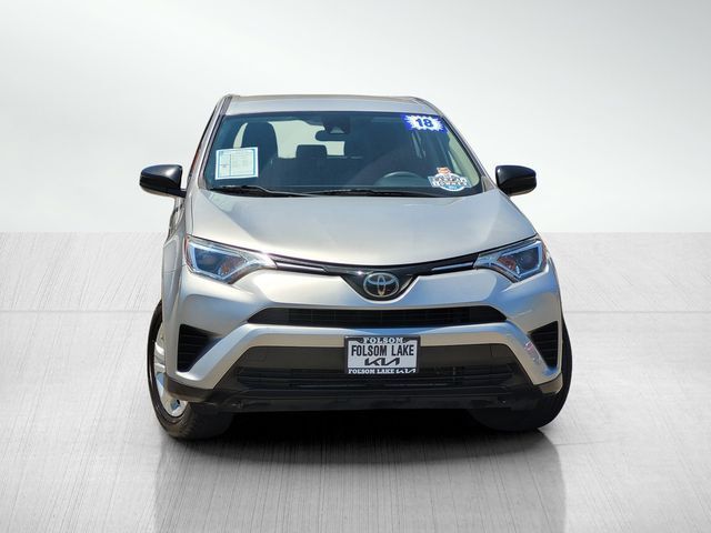 2018 Toyota RAV4 LE 2018 Toyota RAV4 LE