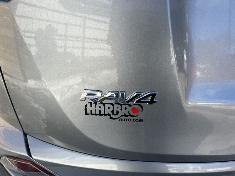 2018 Toyota RAV4 XLE - 1 OWNER - REGULAR OIL CHANGES Webster MA 2018 Toyota RAV4 XLE - 1 OWNER - REGULAR OIL CHANGES Webster MA