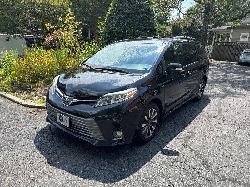 2018 Toyota Sienna Limited Premium AWD 7-Passenger w/ Entertainment Pkg 2018 Toyota Sienna Limited Premium AWD 7-Passenger w/ Entertainment Pkg