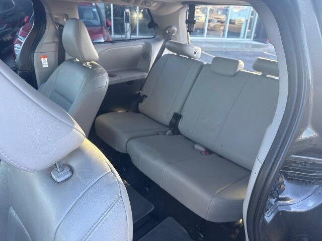 2018 Toyota Sienna XLE Grande Prairie AB 2018 Toyota Sienna XLE Grande Prairie AB