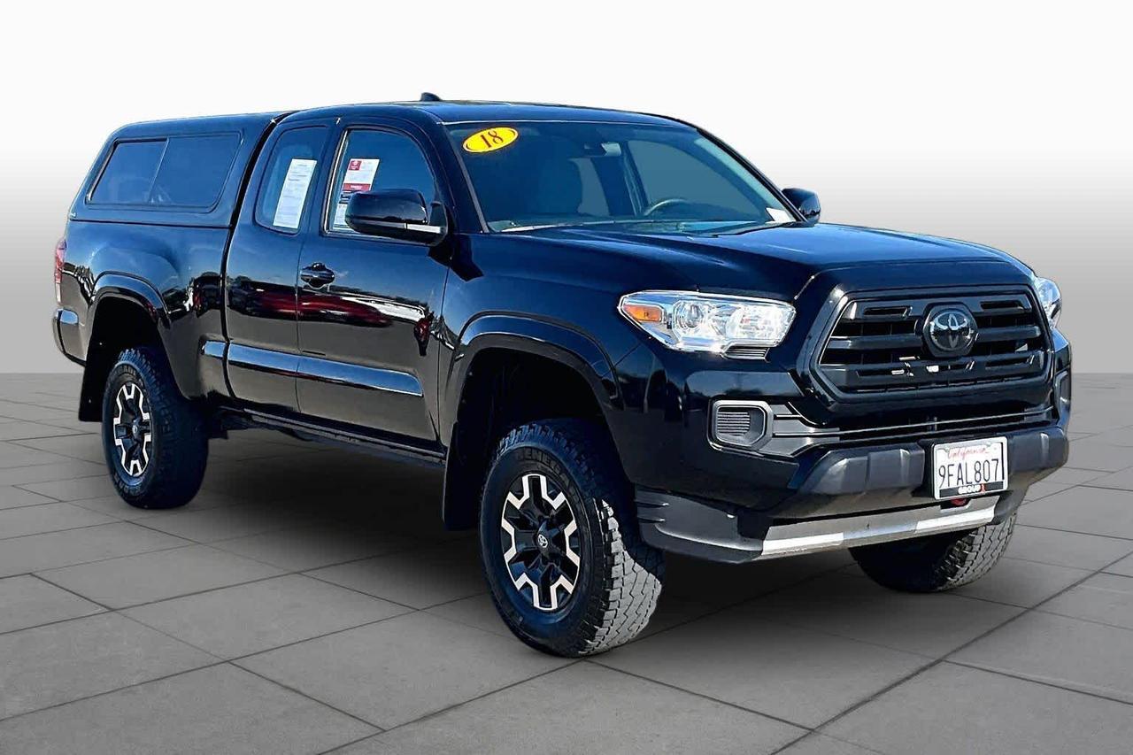 2018 Toyota Tacoma SR 2018 Toyota Tacoma SR
