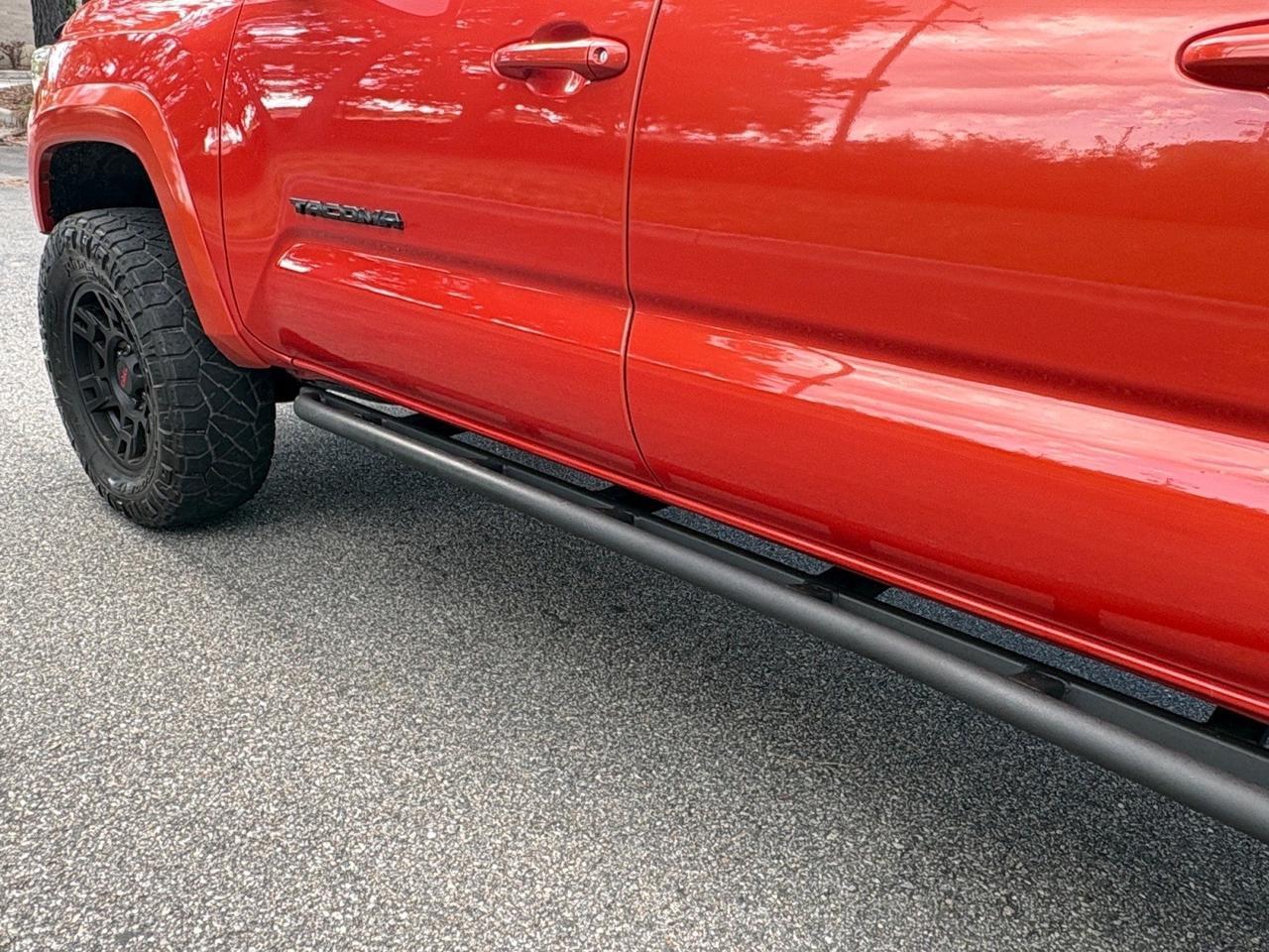 2018 Toyota Tacoma TRD Sport, TUBULAR RUNNING BOARDS, LIFTED, TRD BLACK WHEELS, TOW PACKAGE, BED LINER WITH CARGO STORAGE, PUSH BUTTON START, NAVIGATION, BLIND SPOT ALERT, FORWARD COLLISION ALERT, LANE KEEP ASSIST, LOW MILES, TAKE HOME A TACOMA! Virginia Beach VA 2018 Toyota Tacoma TRD Sport, TUBULAR RUNNING BOARDS, LIFTED, TRD BLACK WHEELS, TOW PACKAGE, BED LINER WITH CARGO STORAGE, PUSH BUTTON START, NAVIGATION, BLIND SPOT ALERT, FORWARD COLLISION ALERT, LANE KEEP ASSIST, LOW MILES, TAKE HOME A TACOMA! Virginia Beach VA