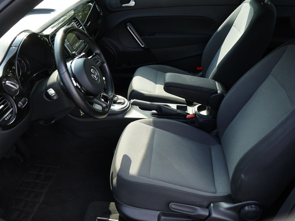 2018 Volkswagen Beetle 2.0T S San Clemente CA