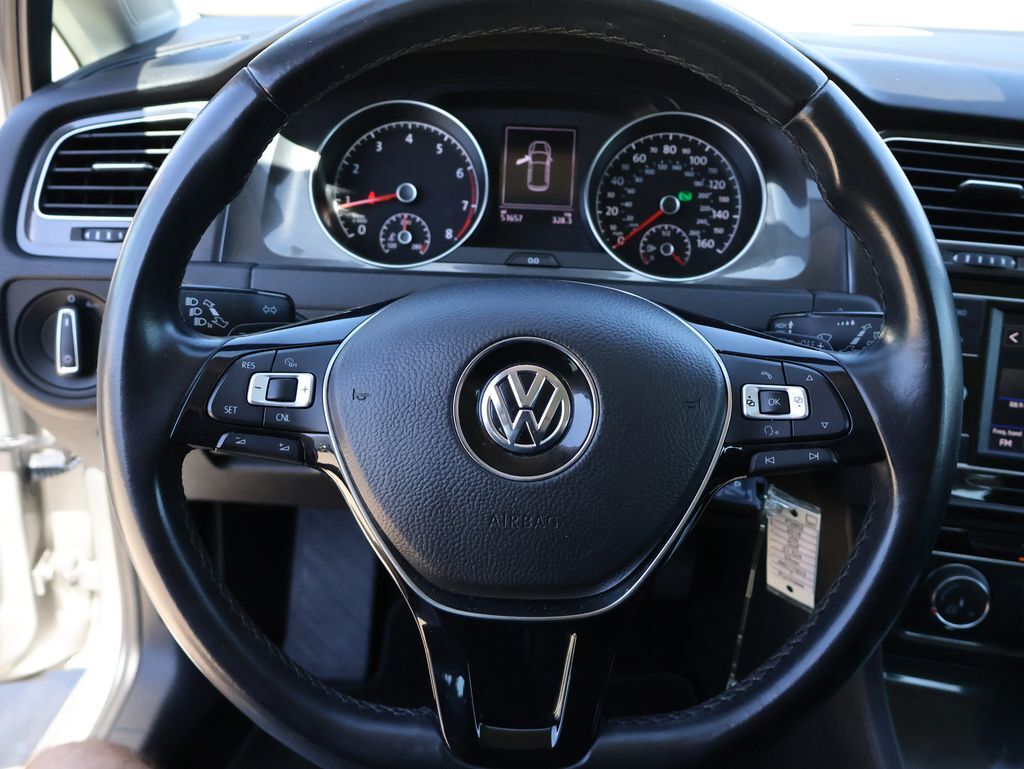 2018 Volkswagen Golf TSI S 4-Door