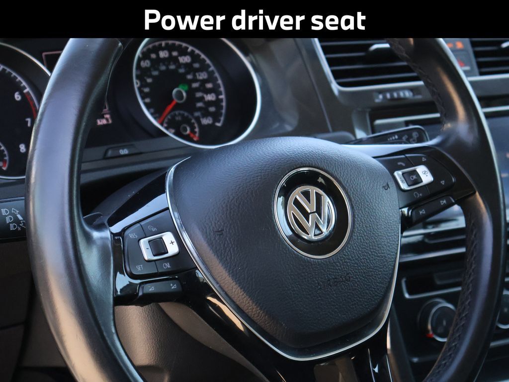 2018 Volkswagen Golf TSI S 4-Door
