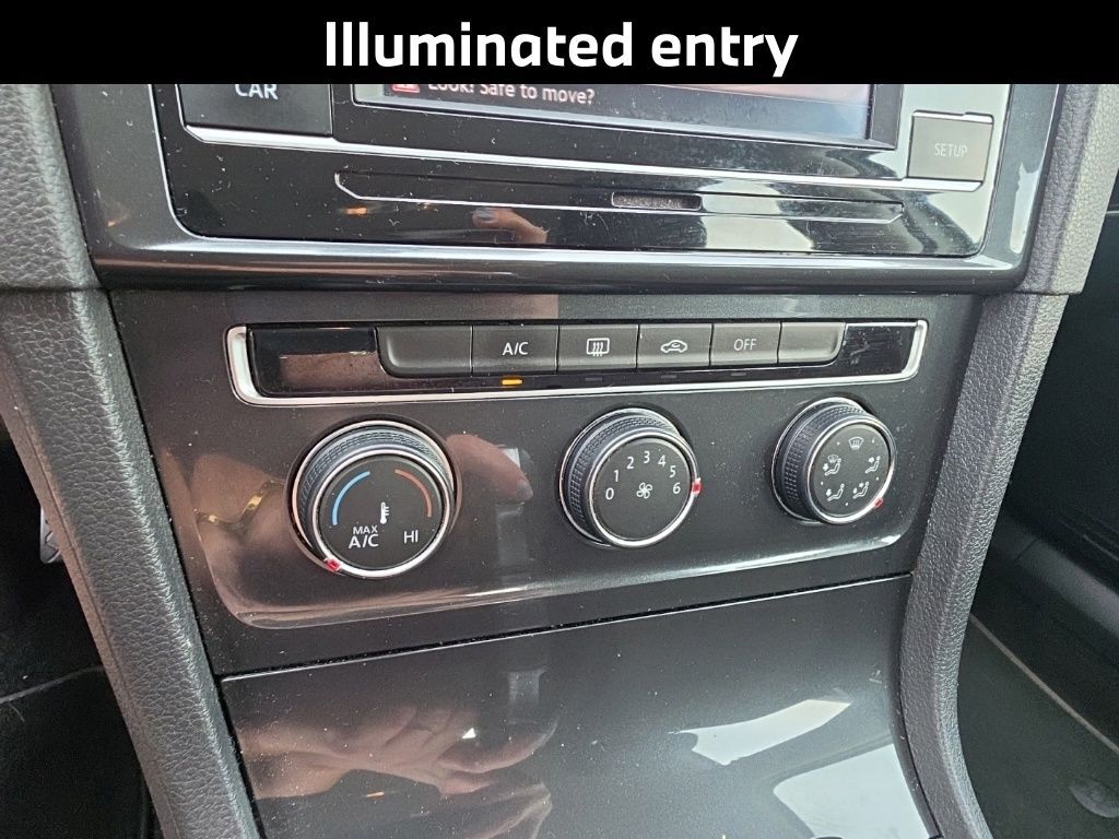 2018 Volkswagen Golf TSI S 4-Door