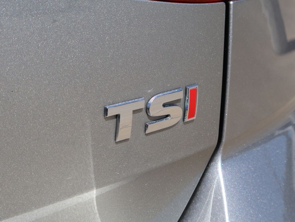 2018 Volkswagen Golf TSI S 4-Door