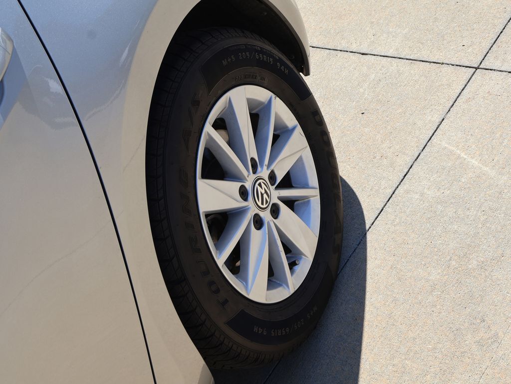 2018 Volkswagen Golf TSI S 4-Door