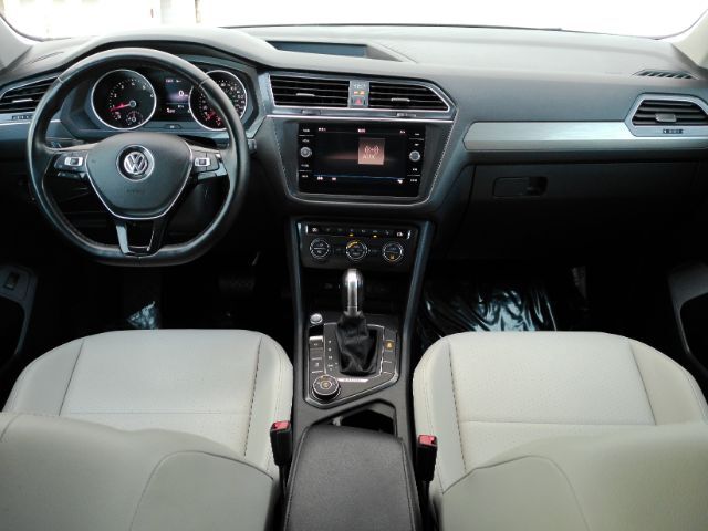 2018 Volkswagen Tiguan 2.0T SEL 4 MOTION 2018 Volkswagen Tiguan 2.0T SEL 4 MOTION