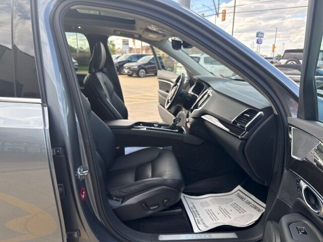 2018 Volvo XC90 Momentum Springfield IL 2018 Volvo XC90 Momentum Springfield IL
