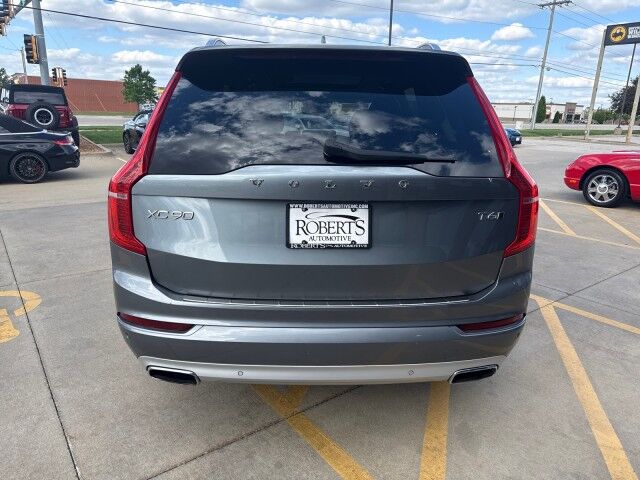 2018 Volvo XC90 Momentum Springfield IL 2018 Volvo XC90 Momentum Springfield IL